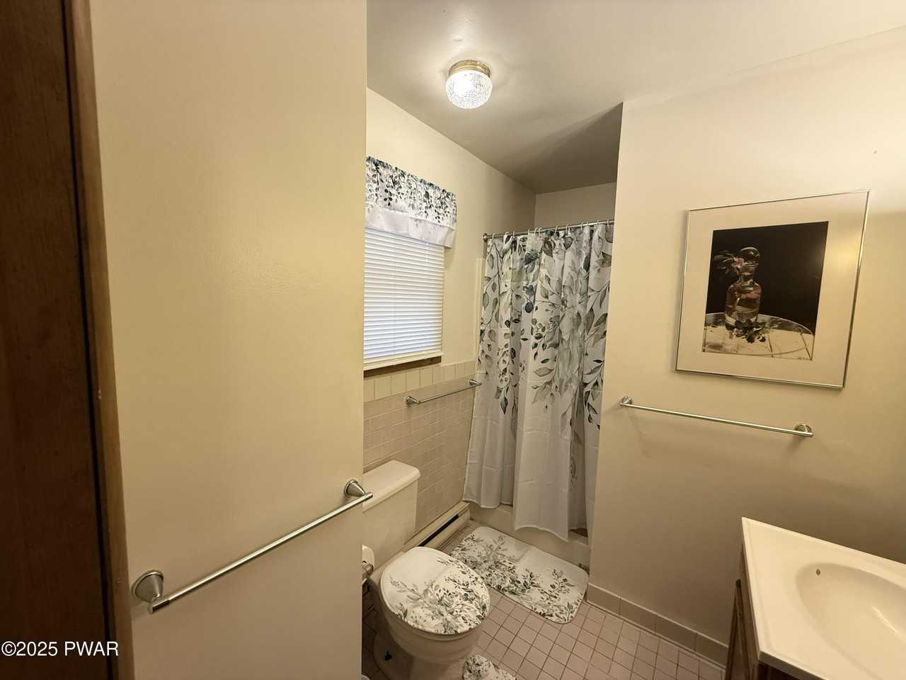 1259 Goose Pond Rd - Photo 6 of 36