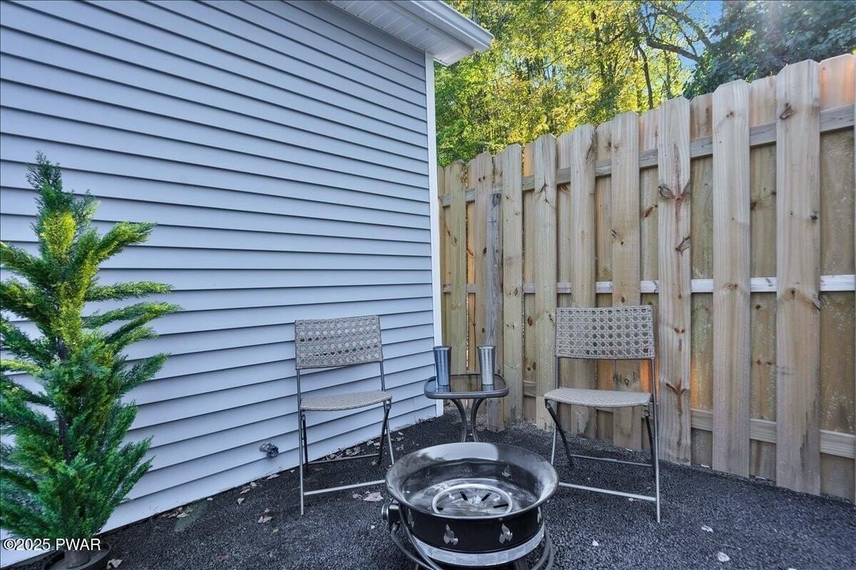 729 High St - Photo 6 of 37