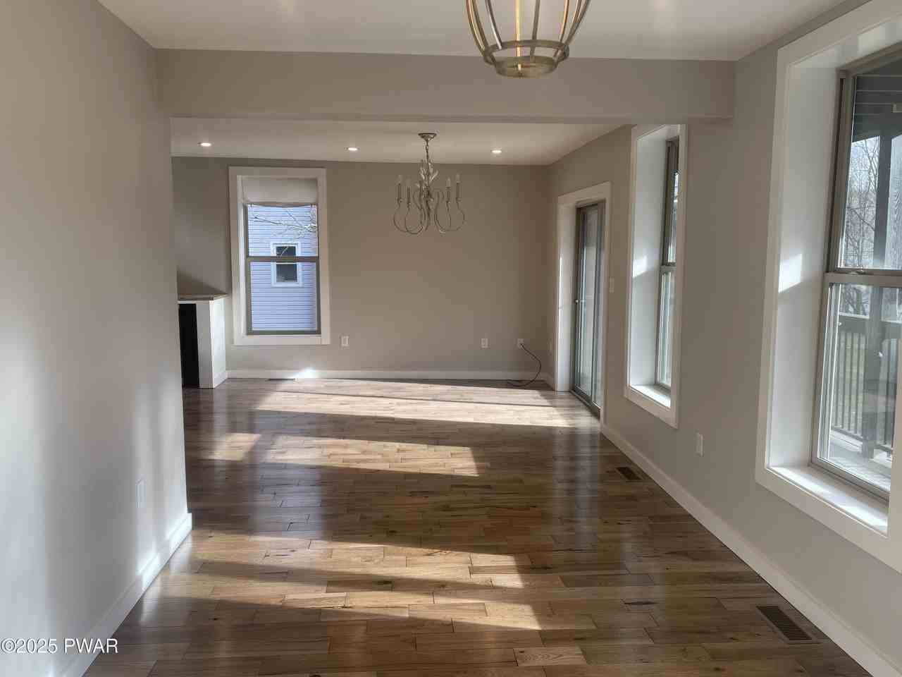 628 Hudson St Unit 1 #1 - Photo 6 of 22