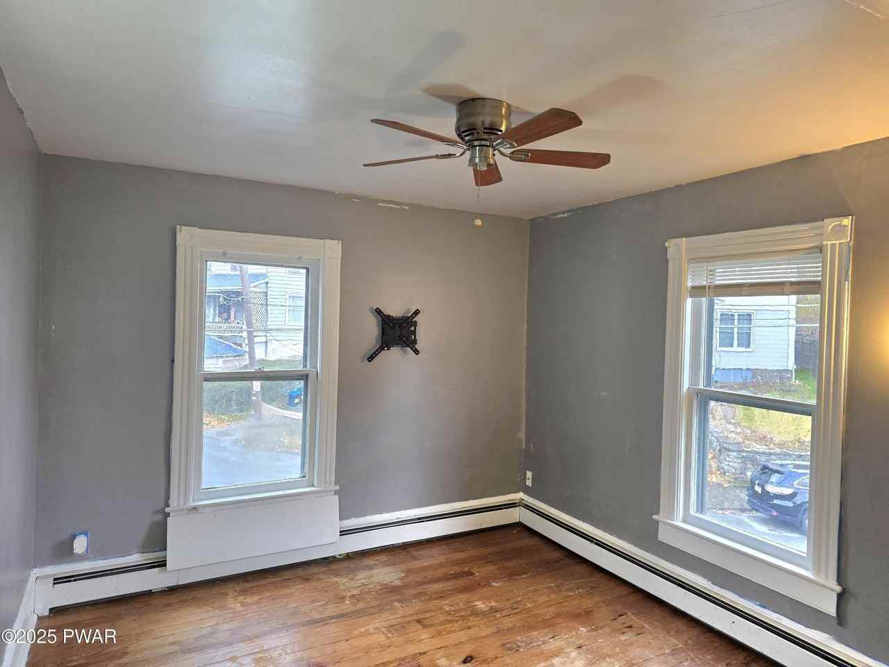 1539 West St - Photo 4 of 7