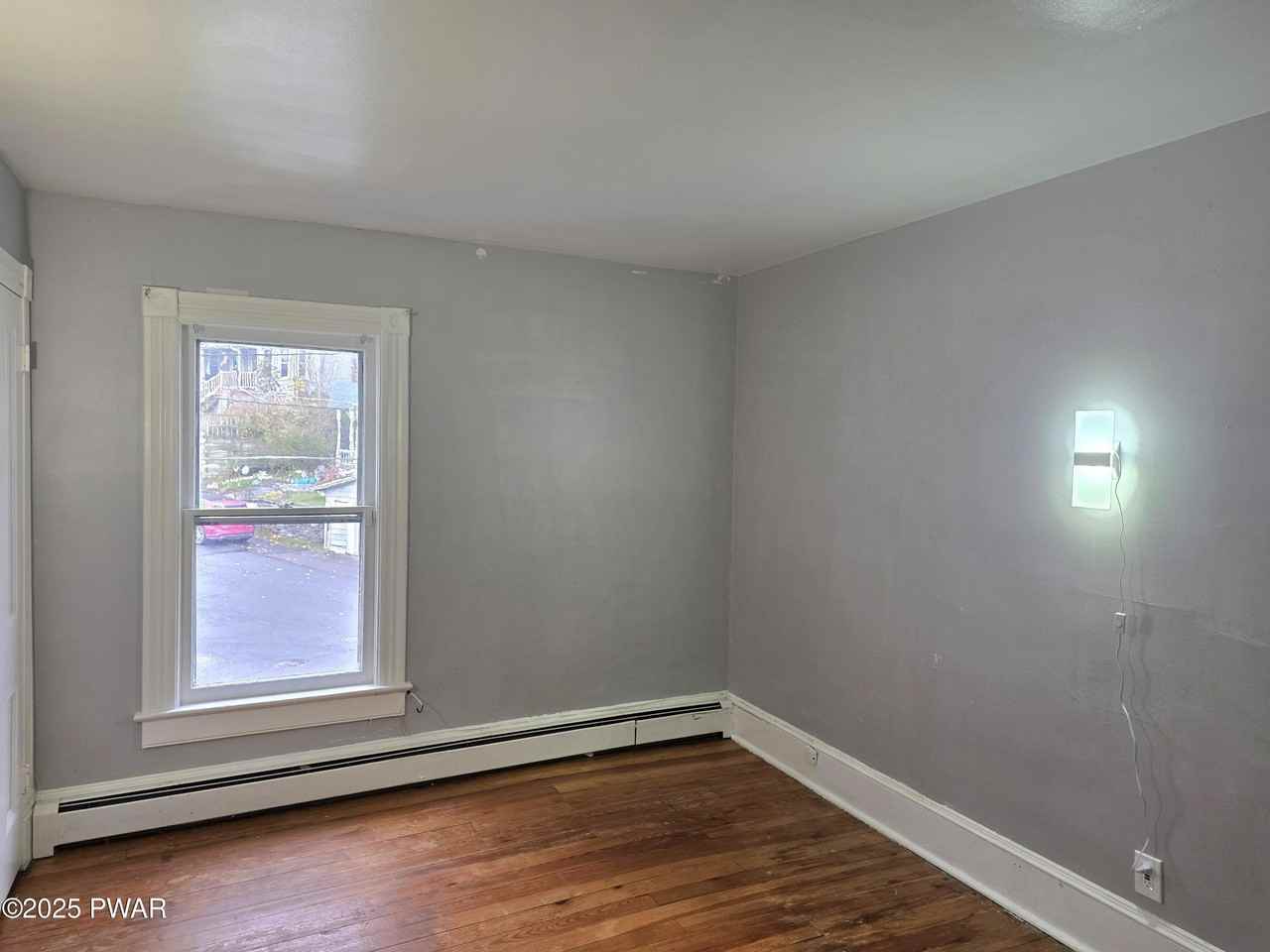 1539 West St - Photo 5 of 7