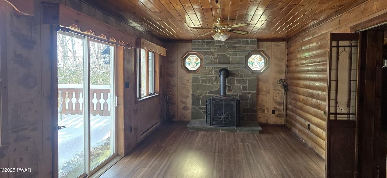 9 Barn Rd - Photo 7 of 27