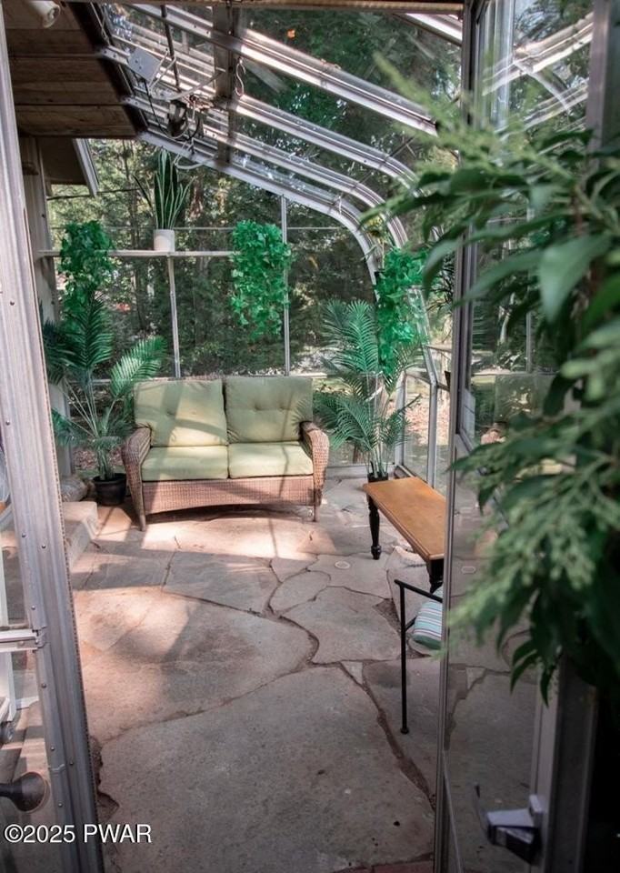 46 Summit Cir - Photo 3 of 21