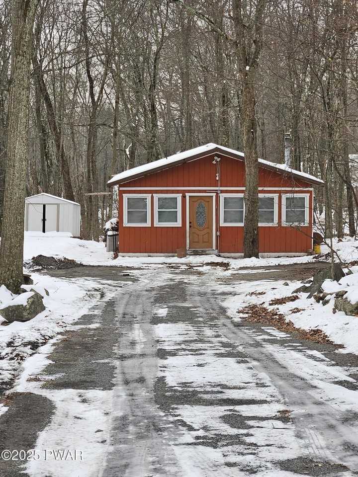 132 Crocus Ln - Photo 3 of 18