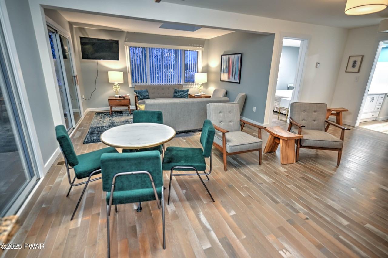 413 Sunset Forest Dr - Photo 4 of 23