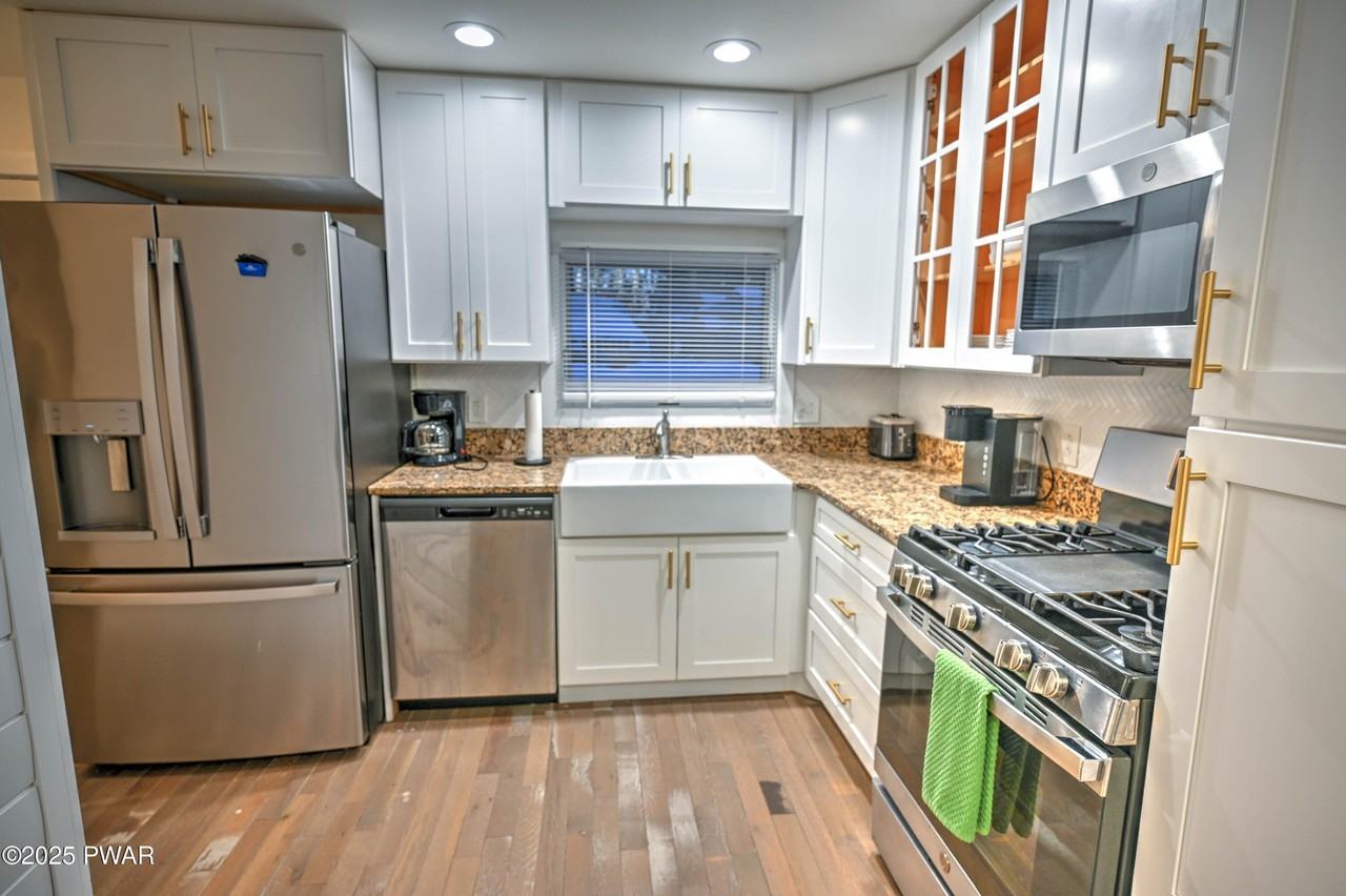 413 Sunset Forest Dr - Photo 7 of 23