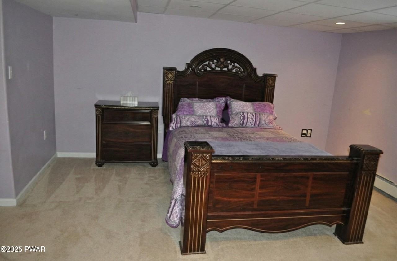 56 Sterling Rd - Photo 6 of 20