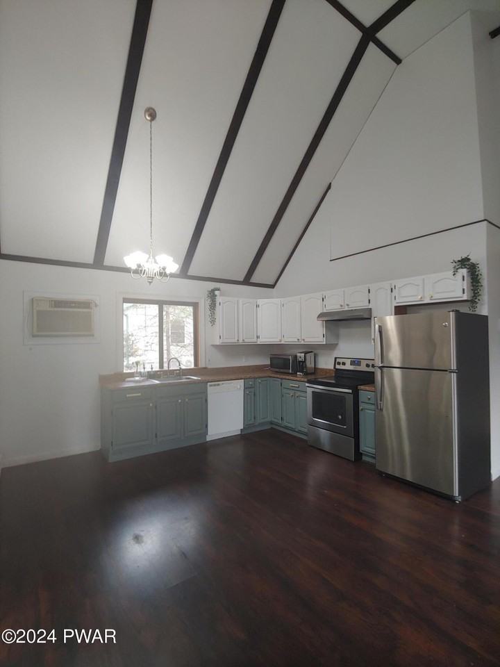 4095 S Fairway Dr Unit 268 #268 - Photo 5 of 17