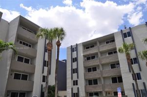 featured image of 10090 Nw 80th Ct #1354