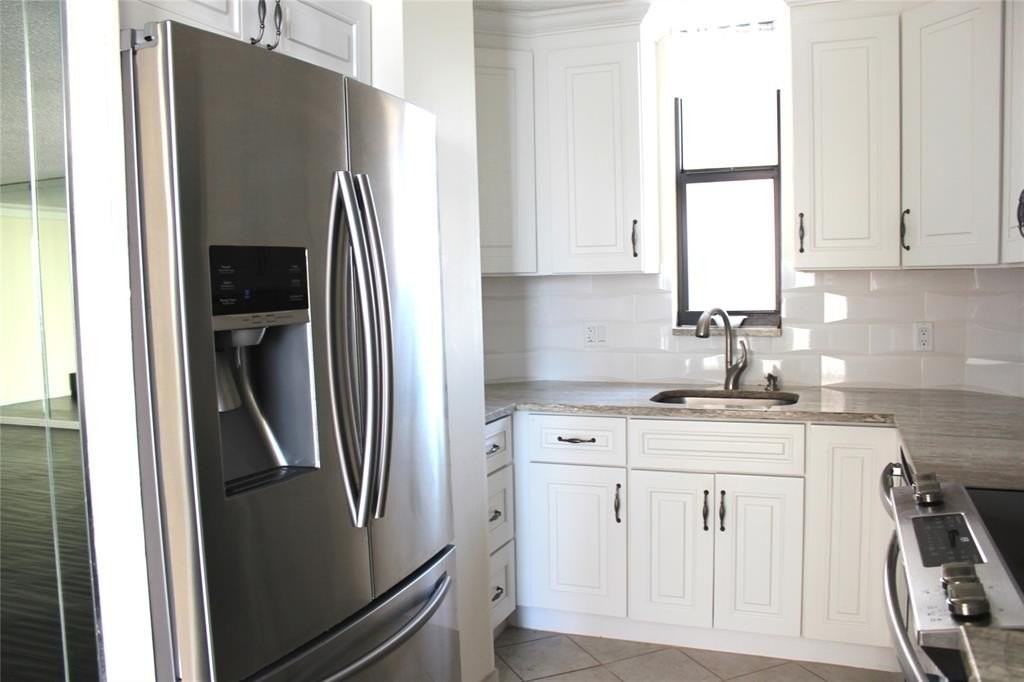 1000 S Ocean Blvd #5L - Photo 7 of 23