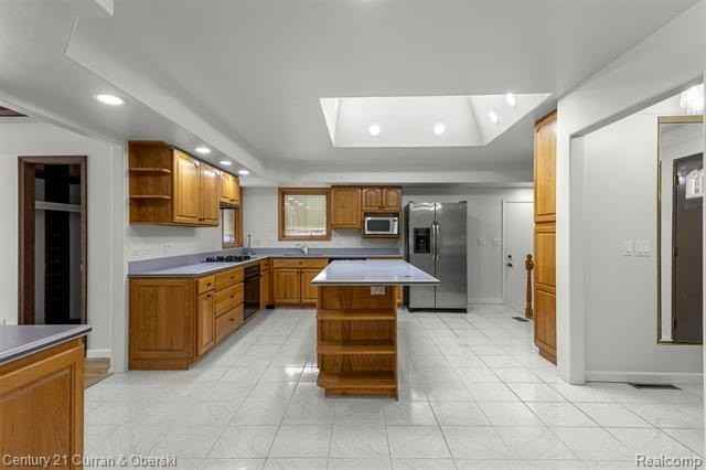 20517 River Oaks Dr - Photo 5 of 40