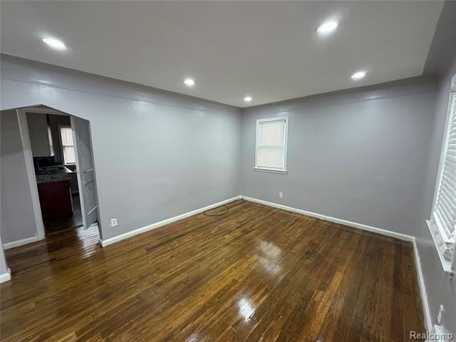 7784 Mettetal St - Photo 3 of 10