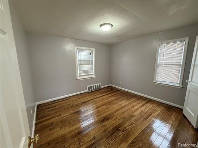 7784 Mettetal St - Photo 4 of 10