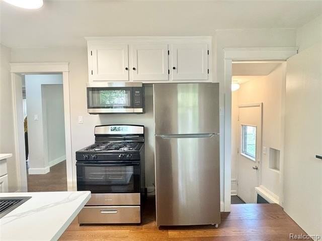 24741 Chicago St - Photo 6 of 13