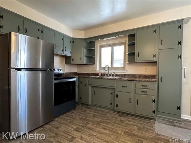 21624 Winshall St - Photo 5 of 30