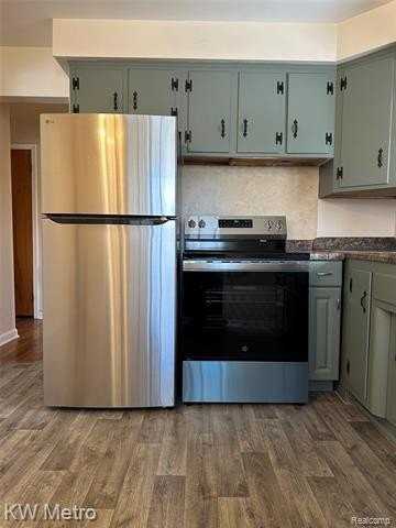 21624 Winshall St - Photo 7 of 30