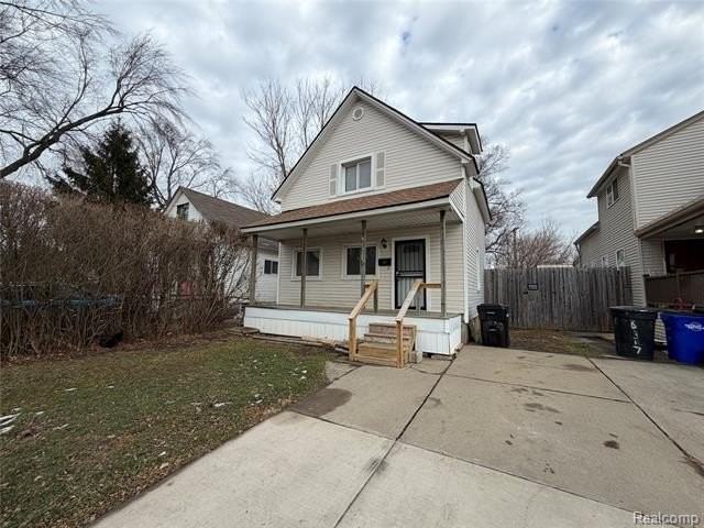 6324 Montrose St - Photo 2 of 15