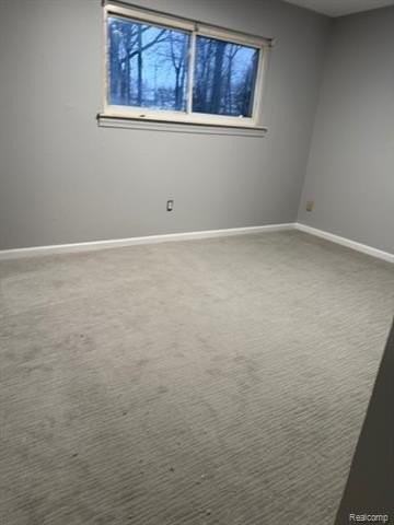 390 W Ypsilanti Ave - Photo 3 of 7