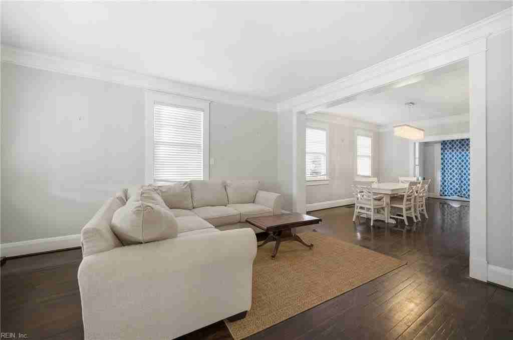 4105 Columbus Ave - Photo 2 of 17