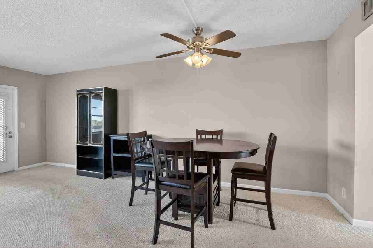 4007 Cornwall A #4007 - Photo 7 of 34