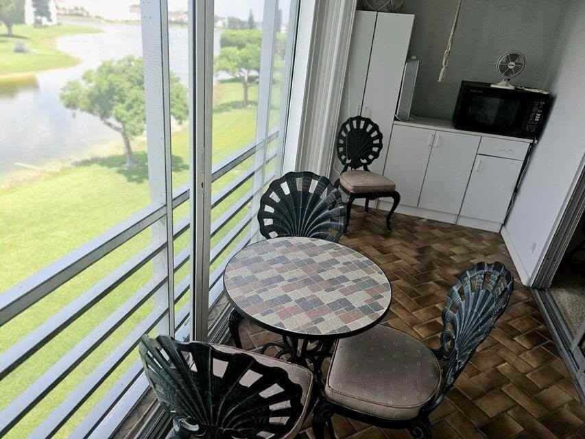 4074 Cornwall D #4074 - Photo 5 of 21