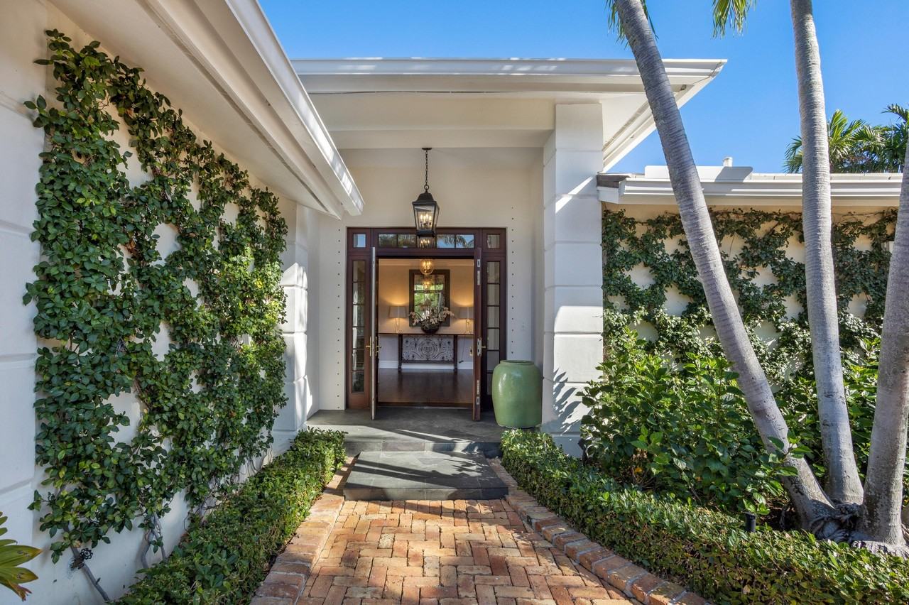 265 Sandpiper Dr - Photo 3 of 21