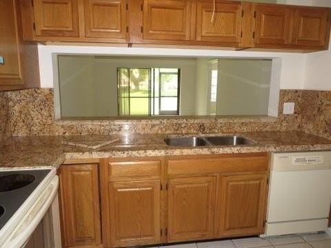 3093 Inglewood Ter - Photo 5 of 21