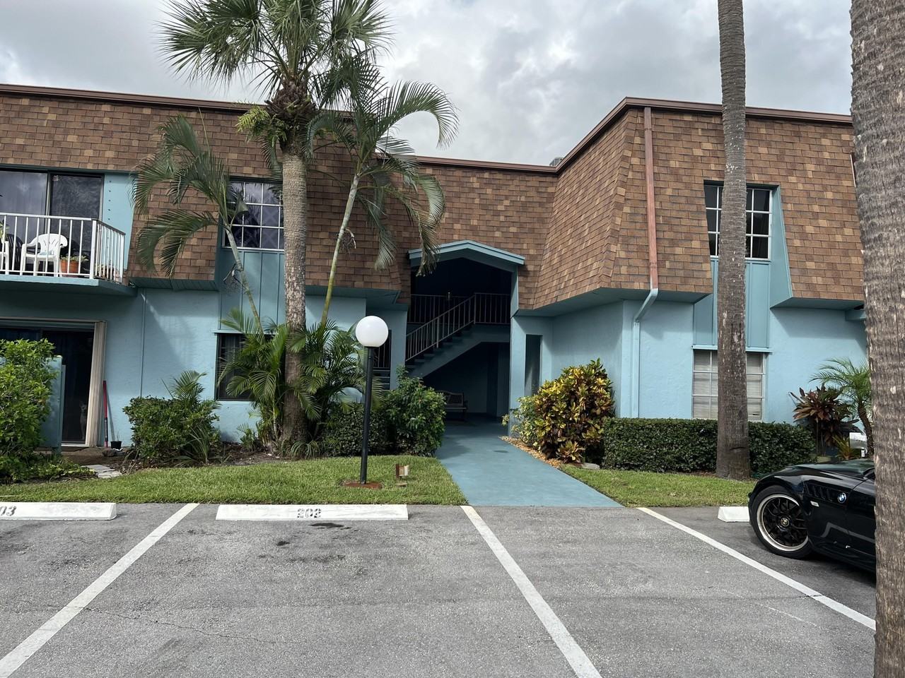 950 S Kanner Hwy #D22