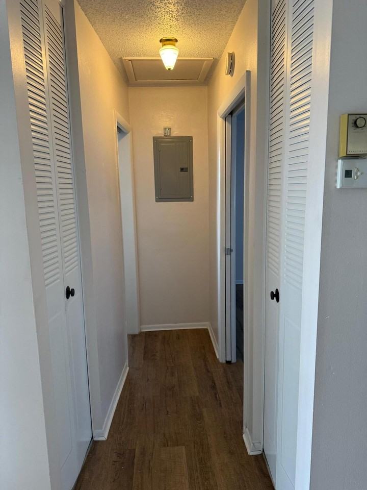 2747 Dudley Dr E #F - Photo 6 of 10