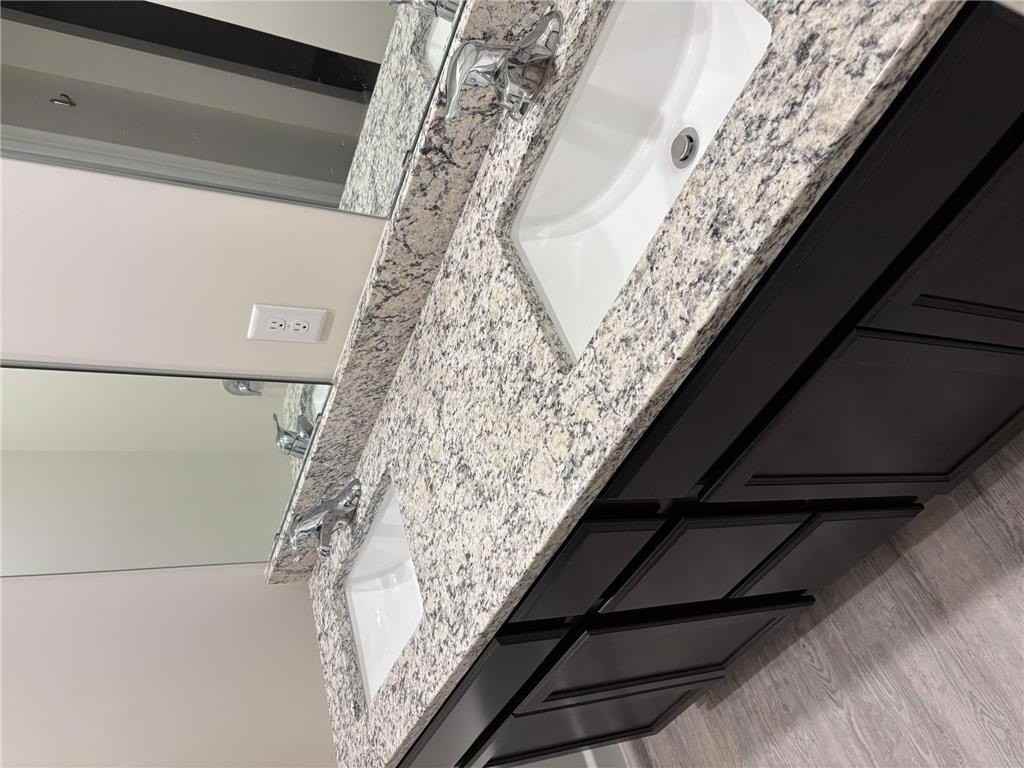 1112 Natalie Ave - Photo 5 of 10