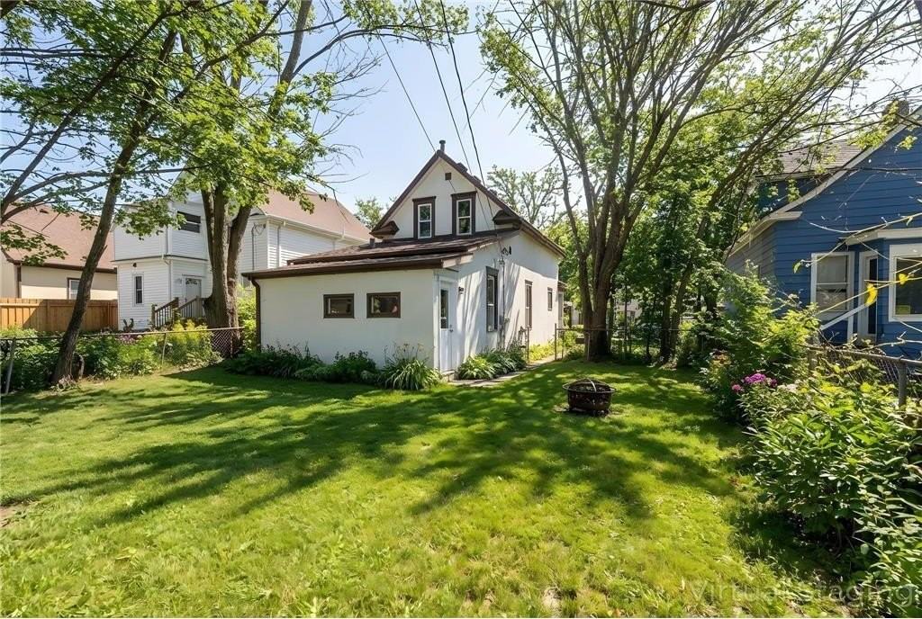 3451 Oliver Ave N - Photo 2 of 34