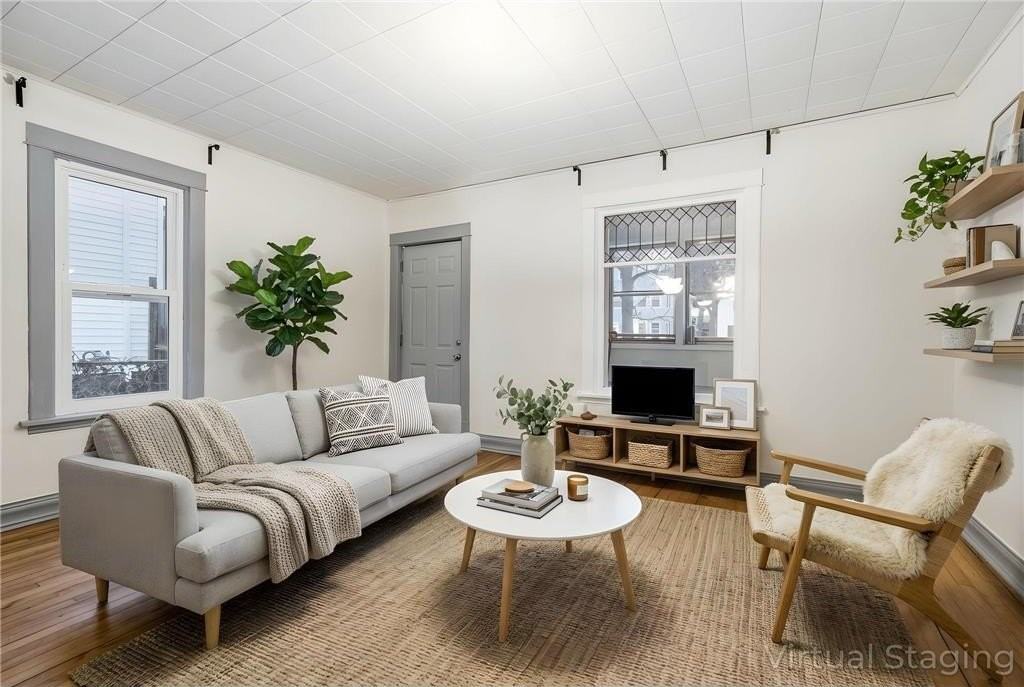 3451 Oliver Ave N - Photo 4 of 34