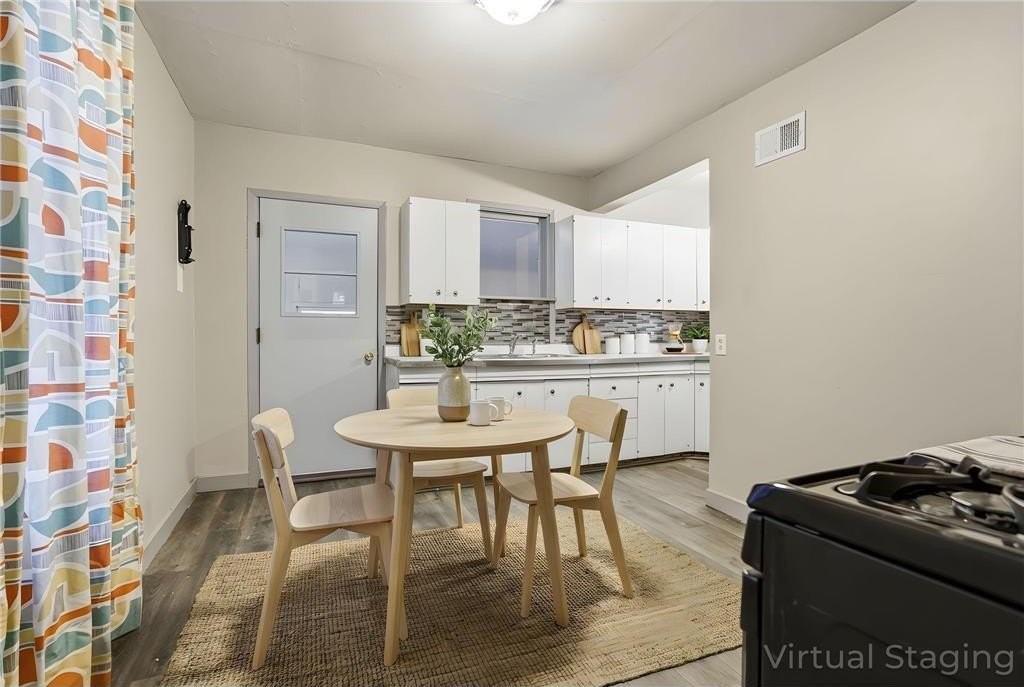 3451 Oliver Ave N - Photo 6 of 34