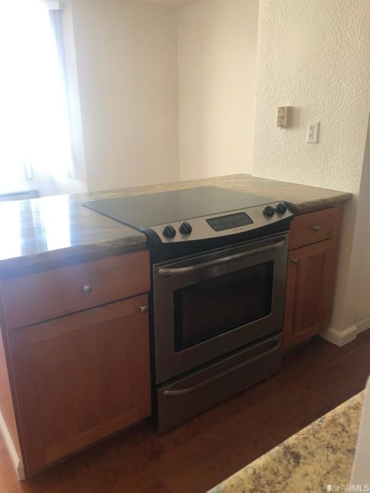 201 Harrison St Apt 906 #906 - Photo 3 of 12