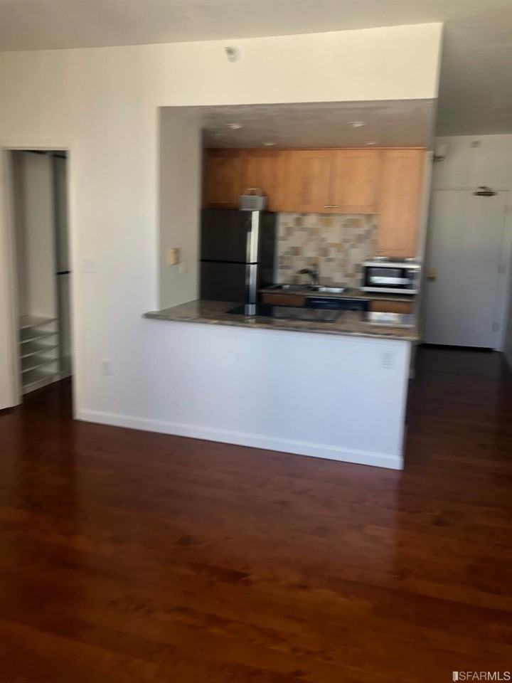 201 Harrison St Apt 906 #906 - Photo 4 of 12