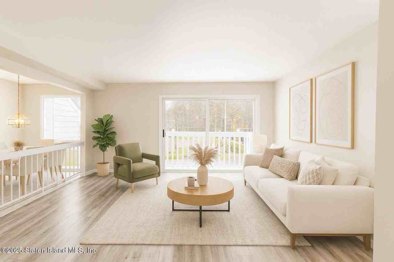 224 Forest Grn - Photo 2 of 11