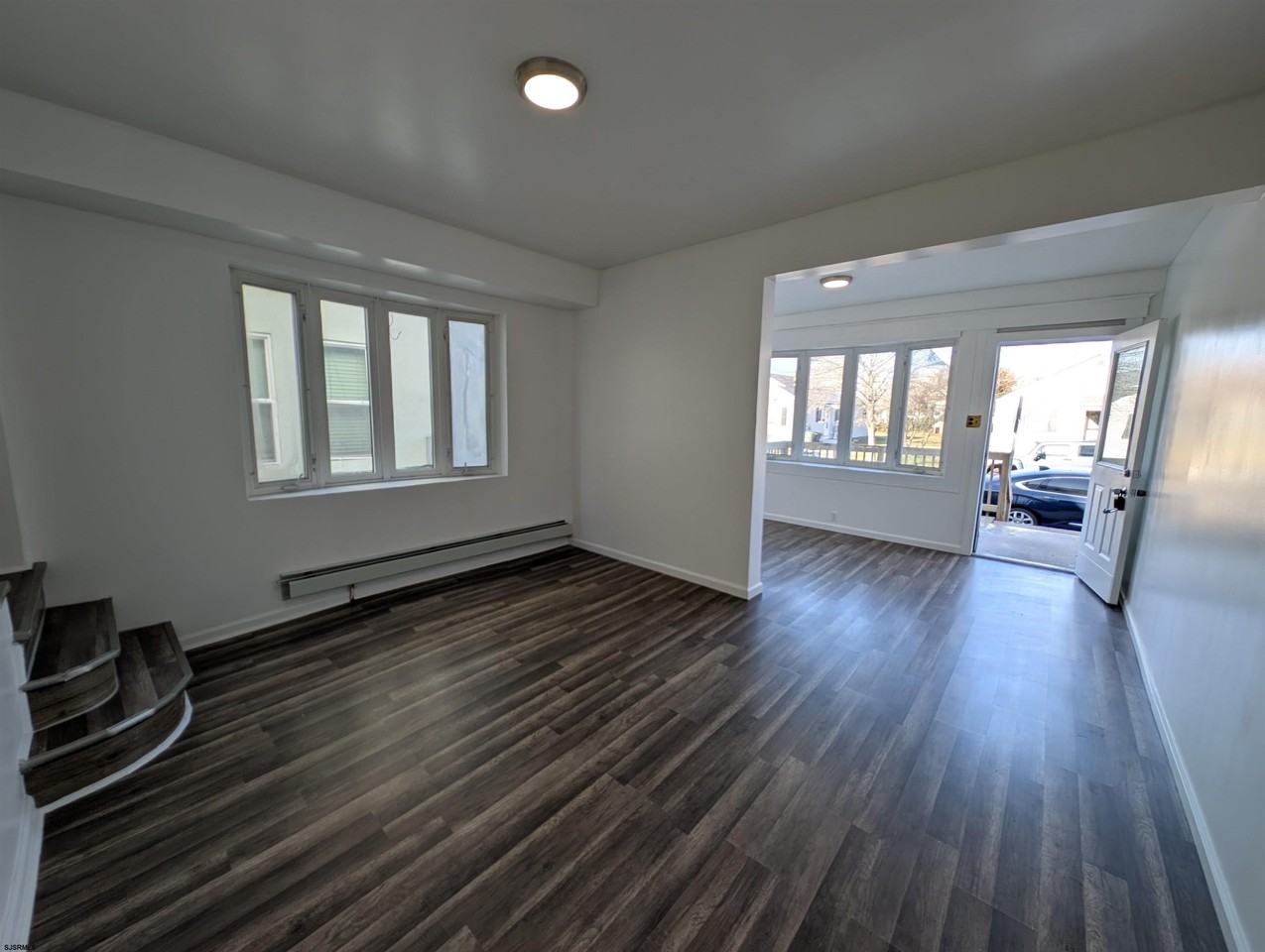 712 Sewell Ave - Photo 7 of 26