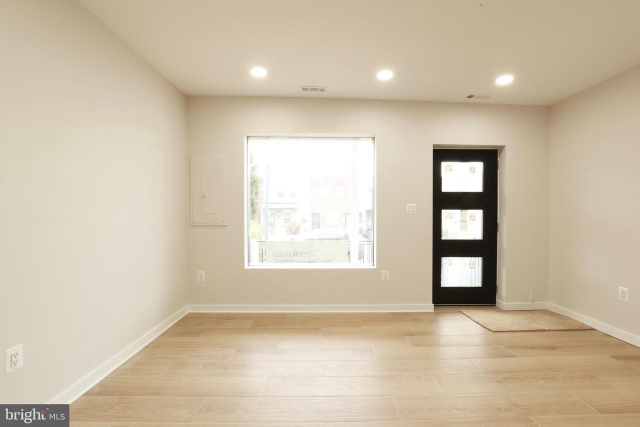 1625 Montello Ave Ne - Photo 3 of 20