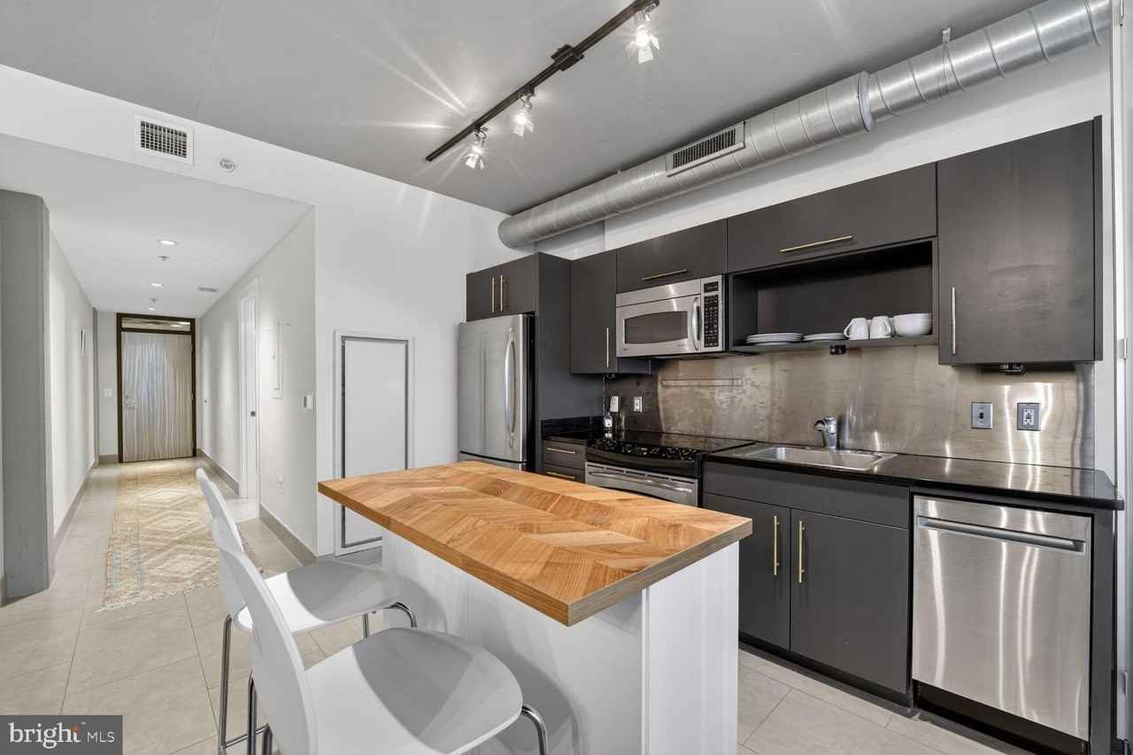 1133 14th St Nw Apt 803 #803 - Photo 4 of 26