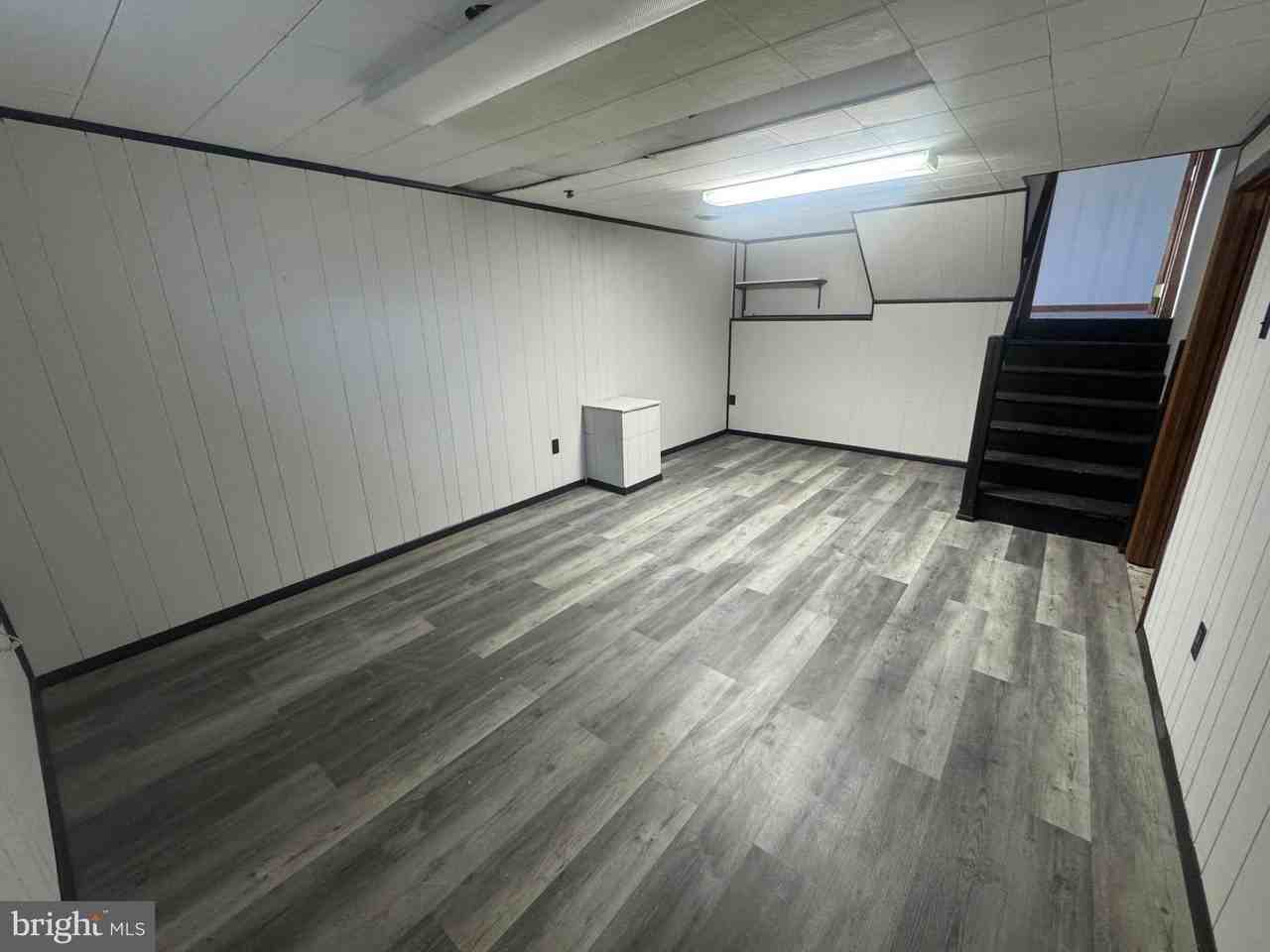 172 Chapel Dr - Photo 7 of 24