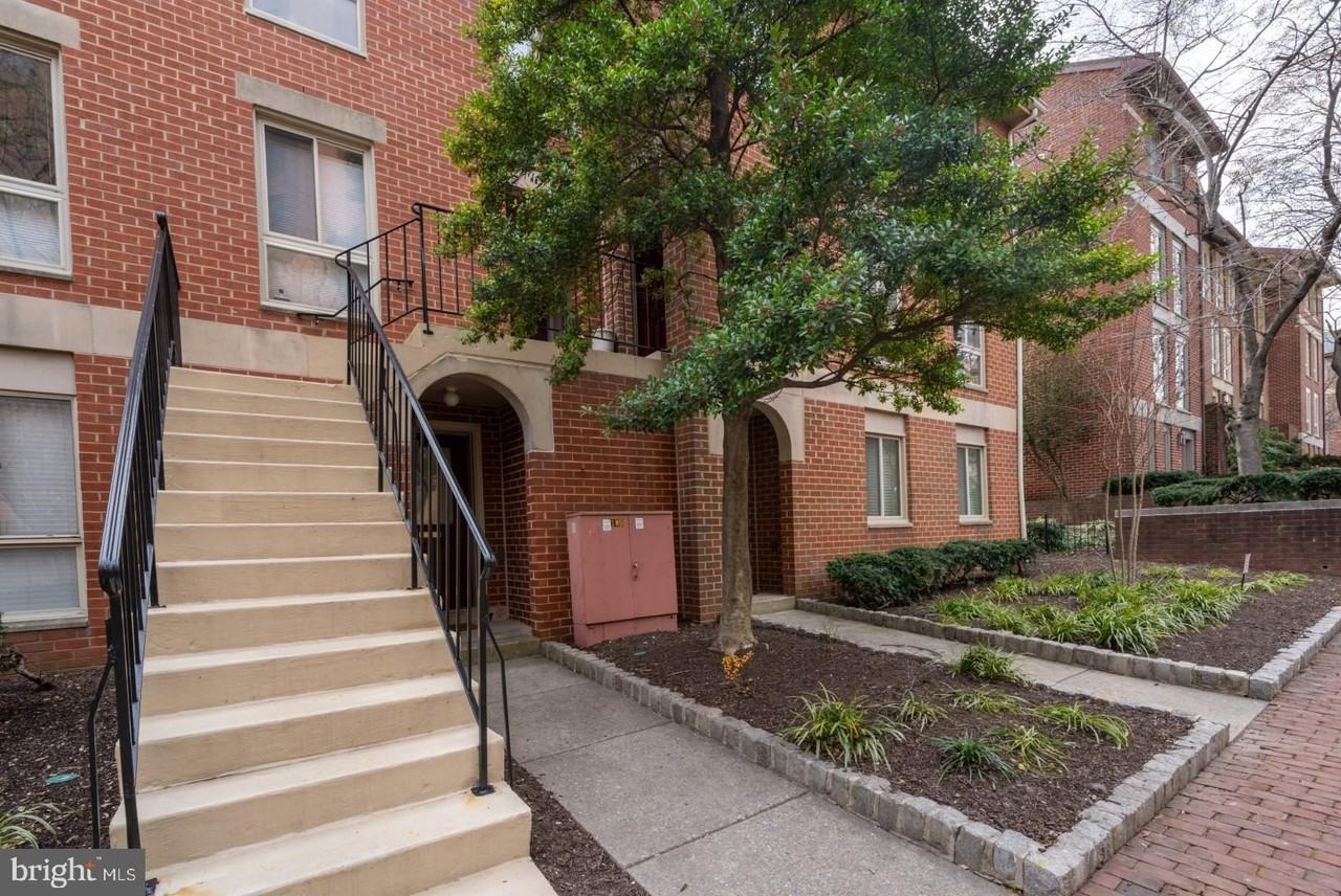 35 Andrew Pl Unit R112 #R112 - Photo 2 of 27