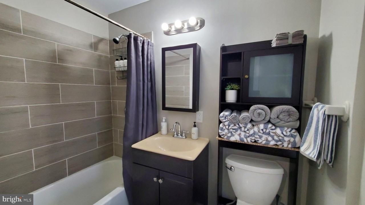 244 S Exeter St Apt 3 #3 - Photo 6 of 19