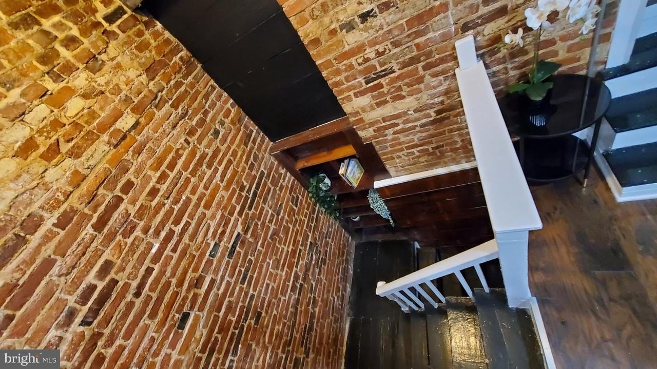 244 S Exeter St Apt 3 #3 - Photo 7 of 19