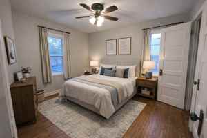 featured image of 215 S 5th St