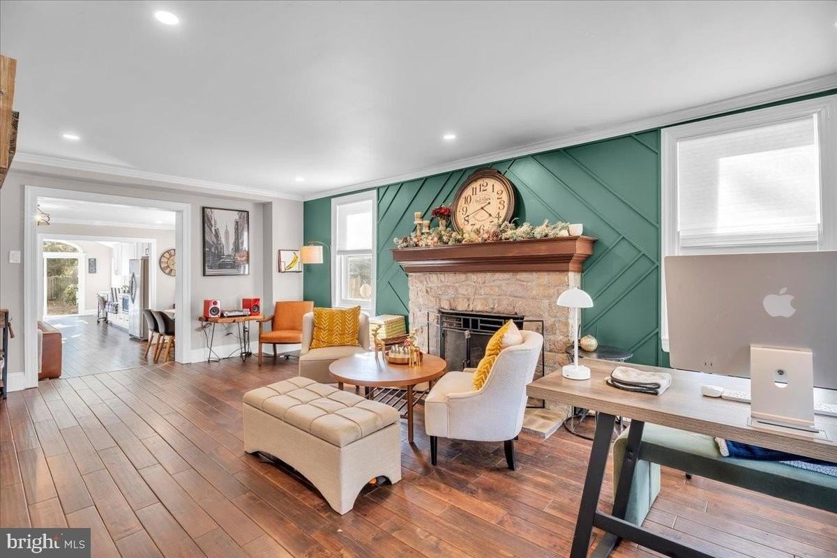 406 Kings Hwy E - Photo 4 of 41