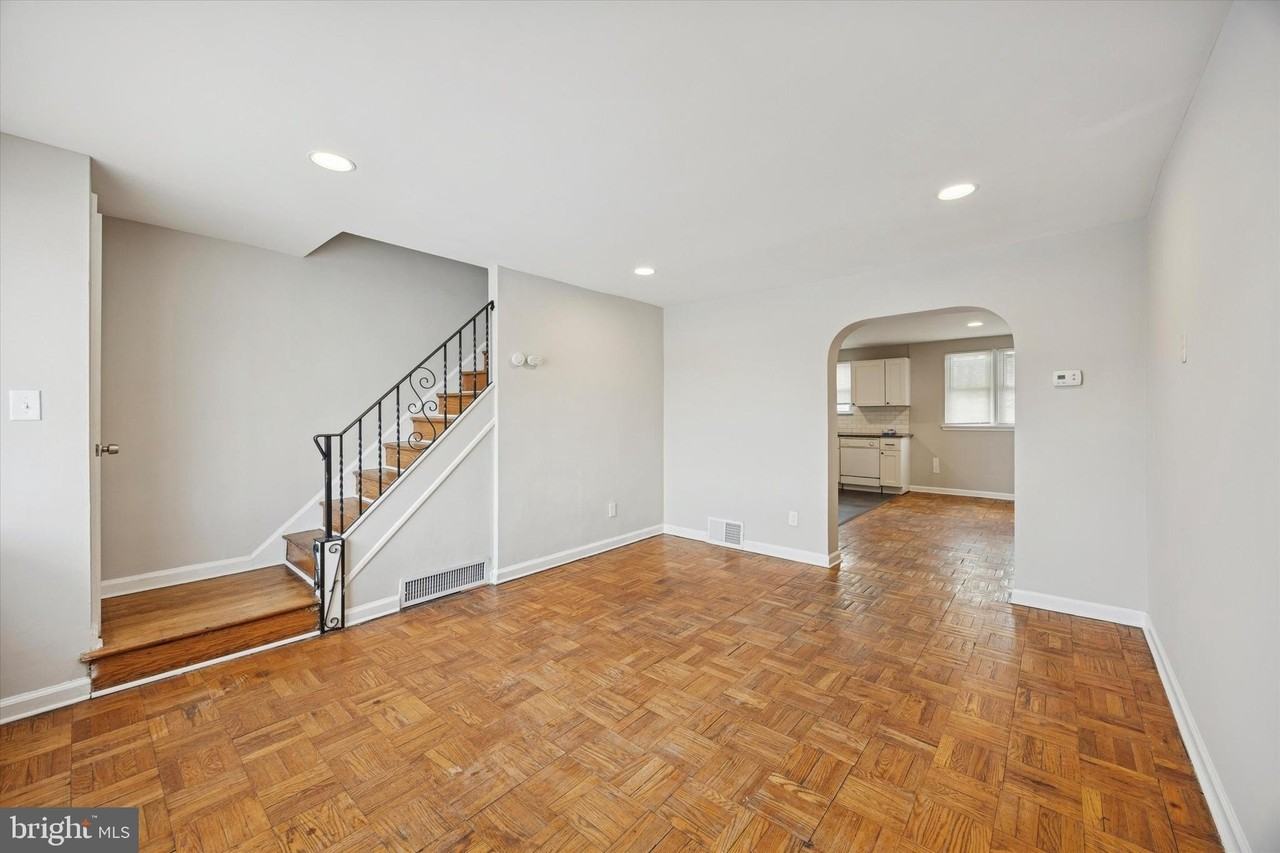 682 2nd Ave - Photo 5 of 17