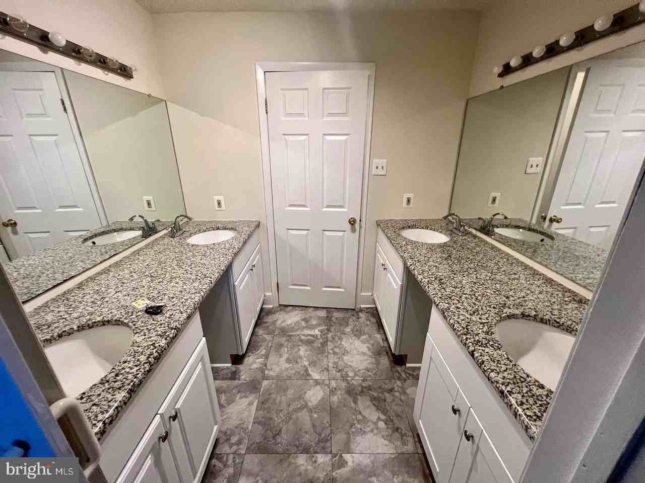 46 Holland Ave 2nd Fl #2ndFL - Photo 2 of 13