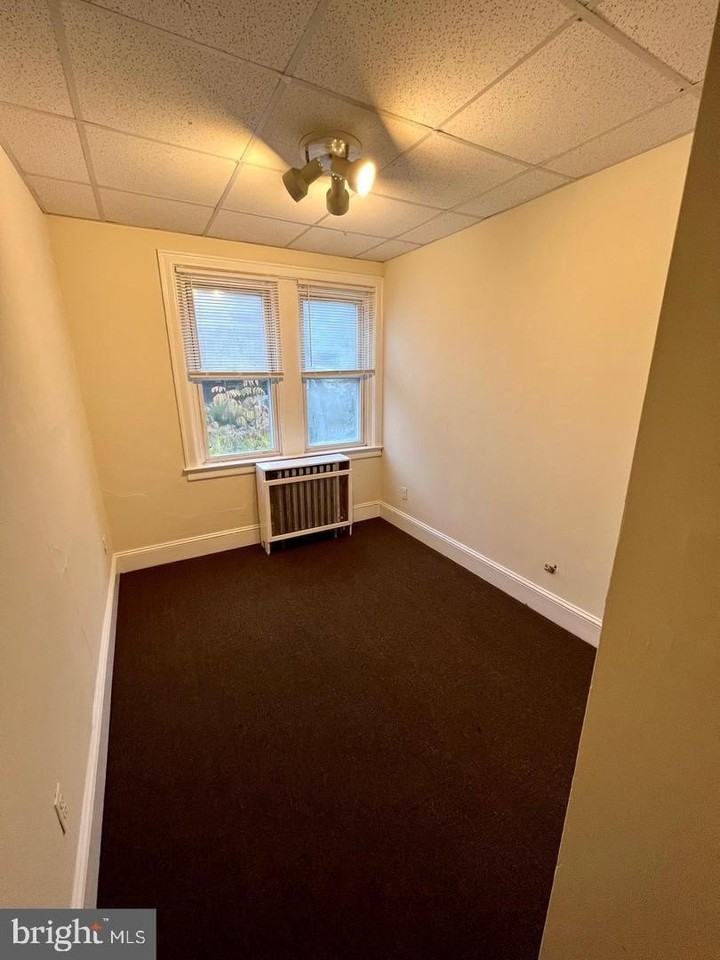 46 Holland Ave 2nd Fl #2ndFL - Photo 6 of 13