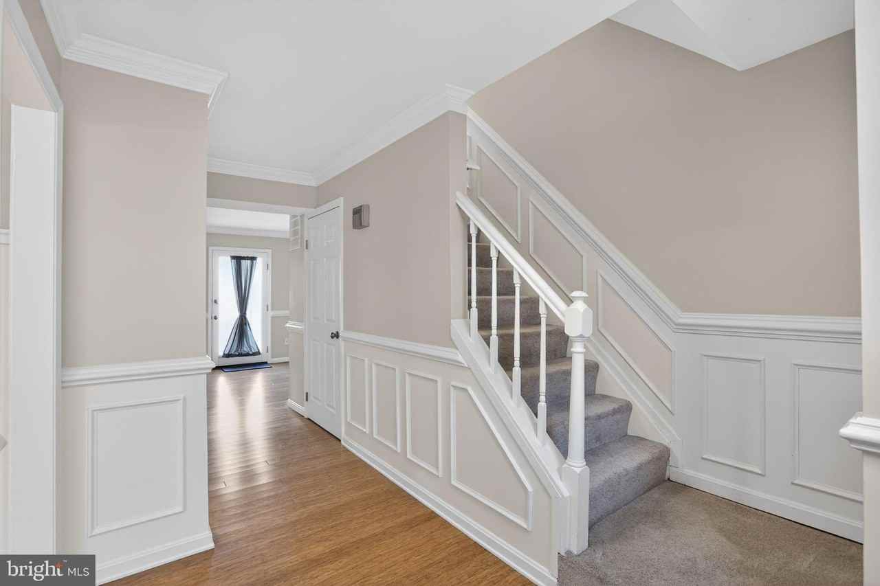 5816 Apple Wood Ln - Photo 5 of 30