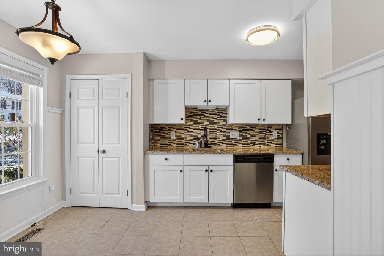 5816 Apple Wood Ln - Photo 6 of 30